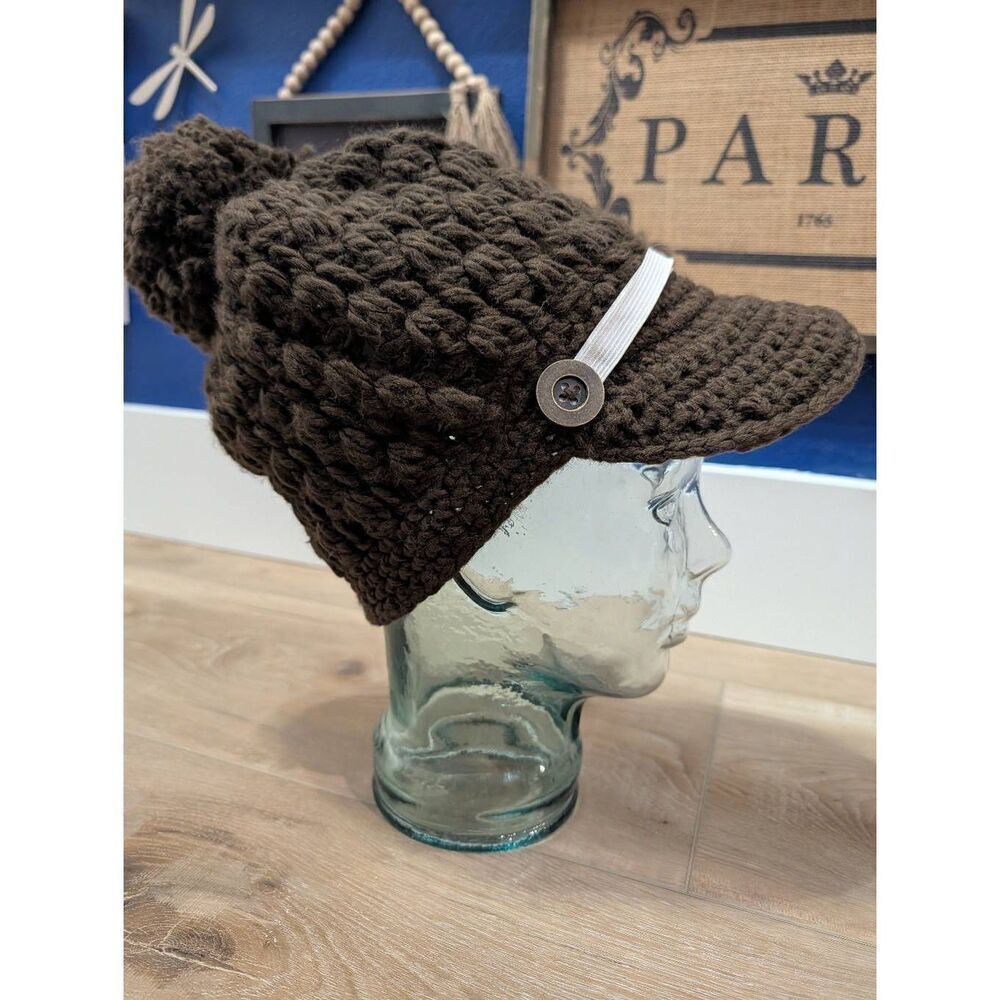 Brown Chunky Knit Beanie with Brim & Side Button Detail – Slouchy Winter Hat